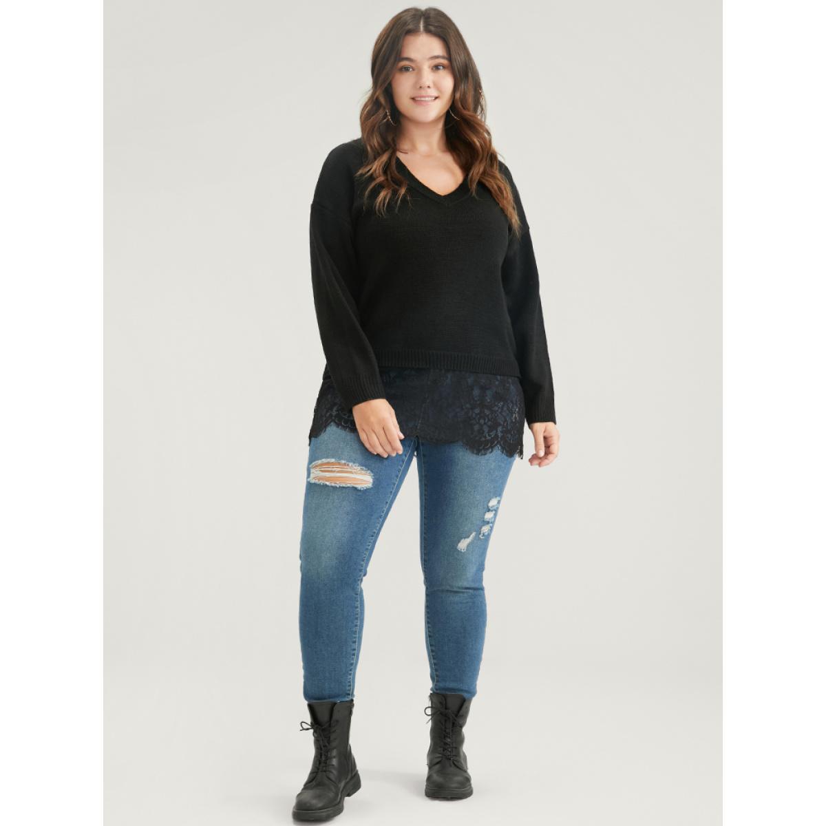 Plus Size Solid Pointelle Knit V Neck Lace Hem Knit Top Black Women Casual Long Sleeve V-neck Dailywear Pullovers BloomChic 12/L Product Image