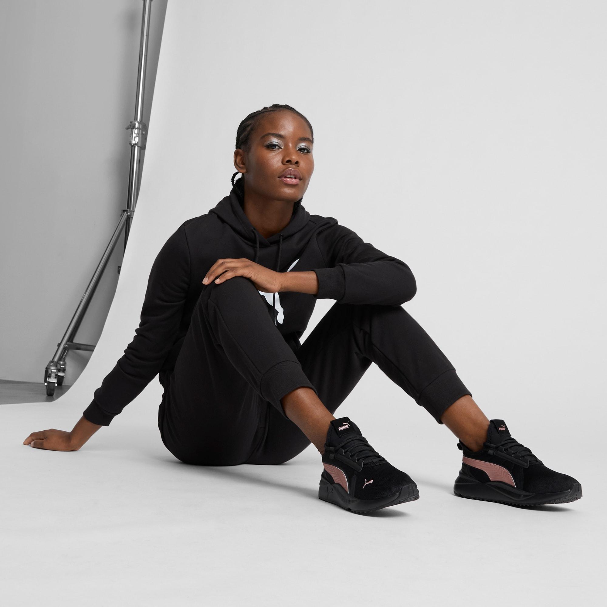 Pace Future Street Wide Women's Sneakers Product Image