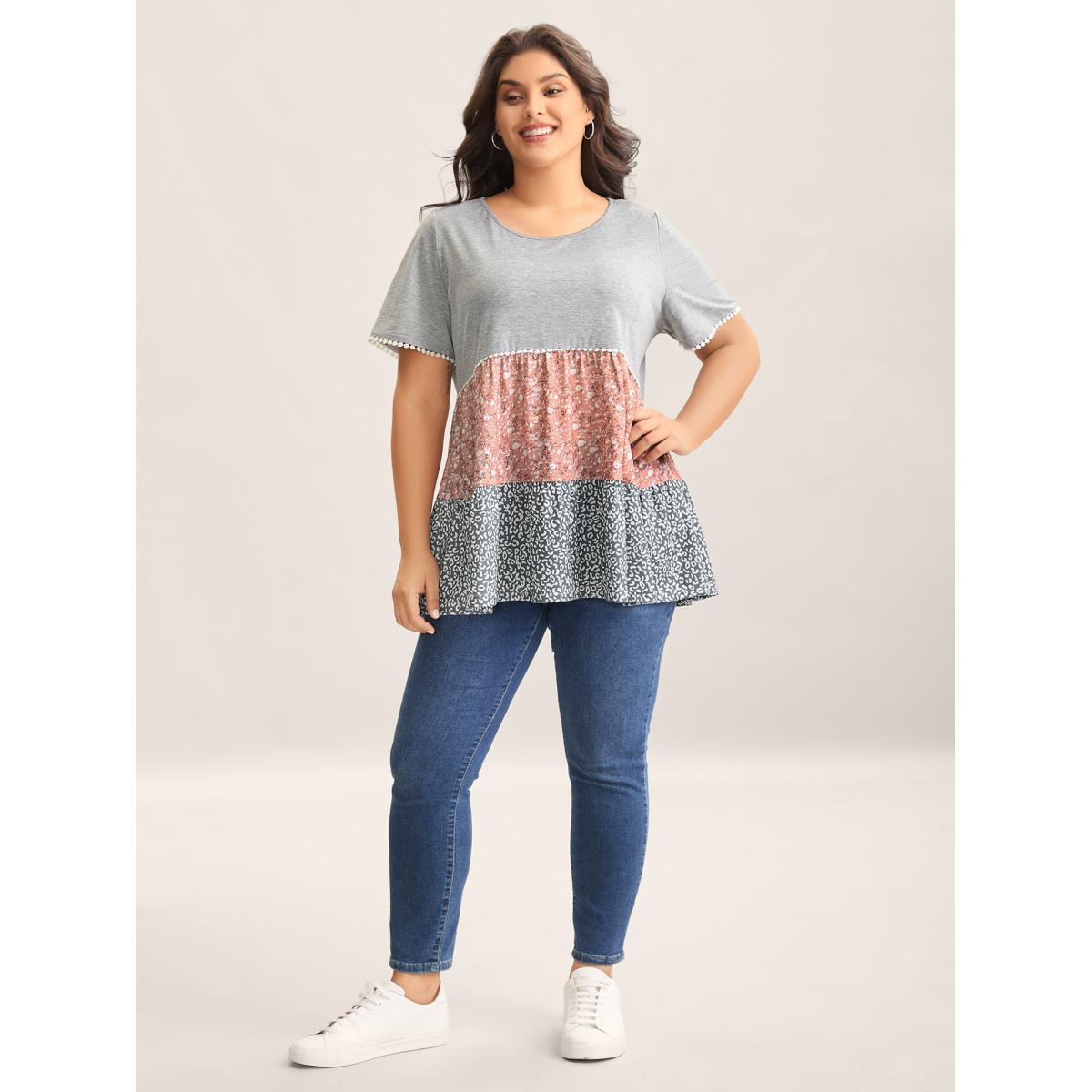 Plus Size Ditsy Floral Print Patchwork Layered T-Shirt Multicolor Women Woven ribbon&lace trim Natural Flowers Round Neck Everyday-Casual T-shirts BloomChic 14-16/1X Product Image