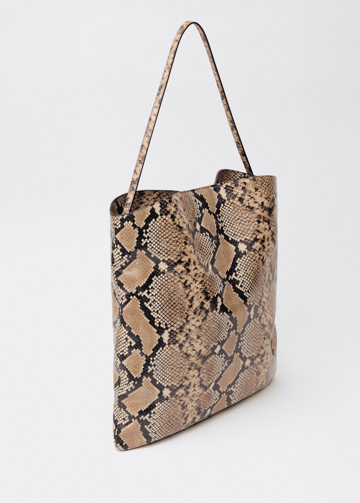 Animal-print leather bag with metal handle - Women | MANGO USA Product Image