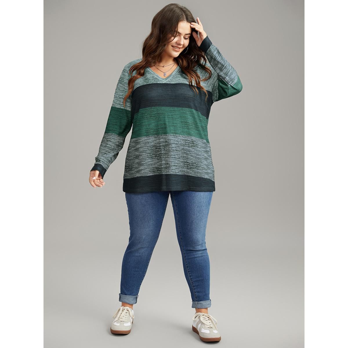 Plus Size Striped Colorblock Contrast V Neck T-shirt Green Women Casual Contrast Colorblock V-neck Everyday T-shirts BloomChic 28/5X Product Image