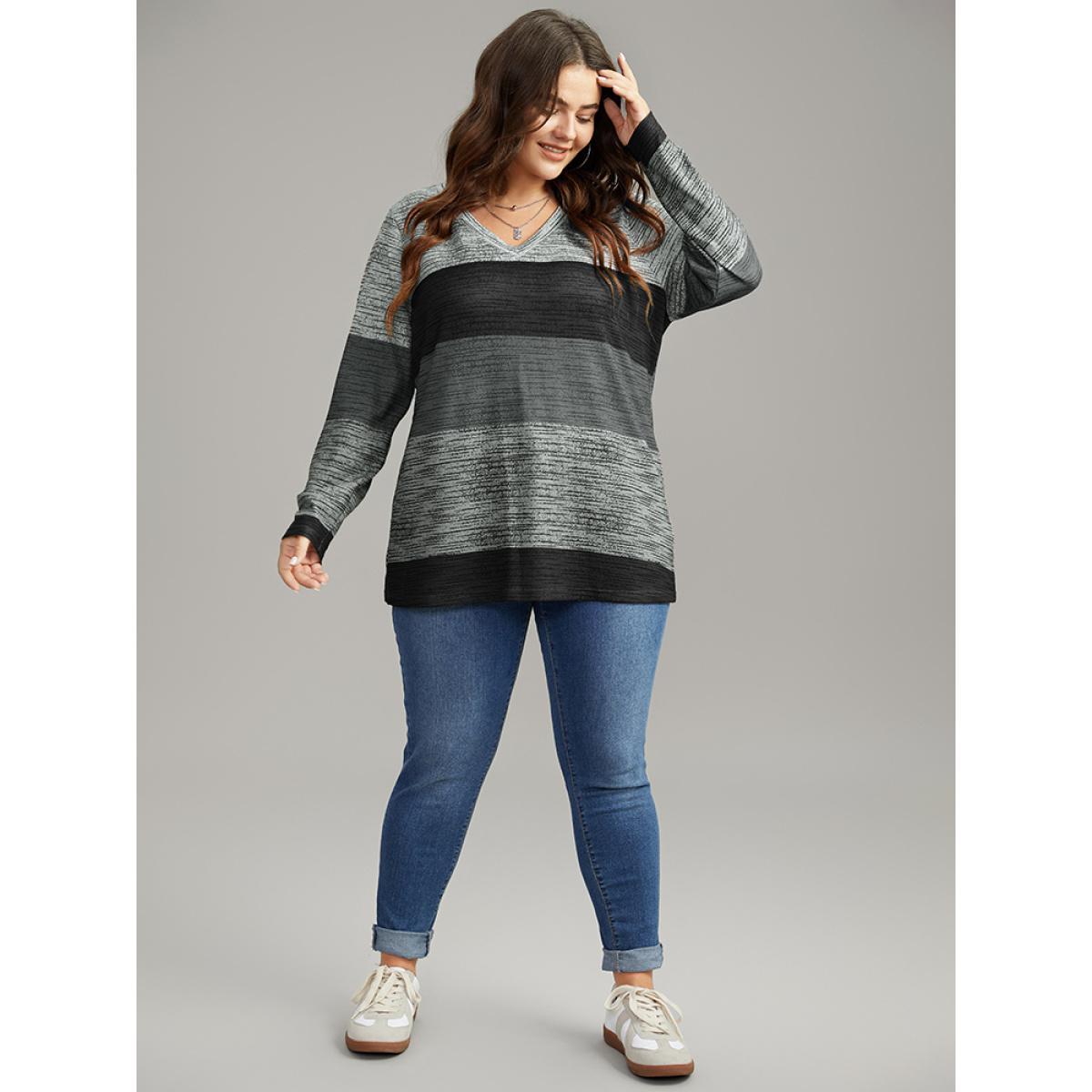 Plus Size Striped Colorblock Contrast V Neck T-shirt Gray Women Casual Contrast Colorblock V-neck Everyday T-shirts BloomChic 22-24/3X Product Image