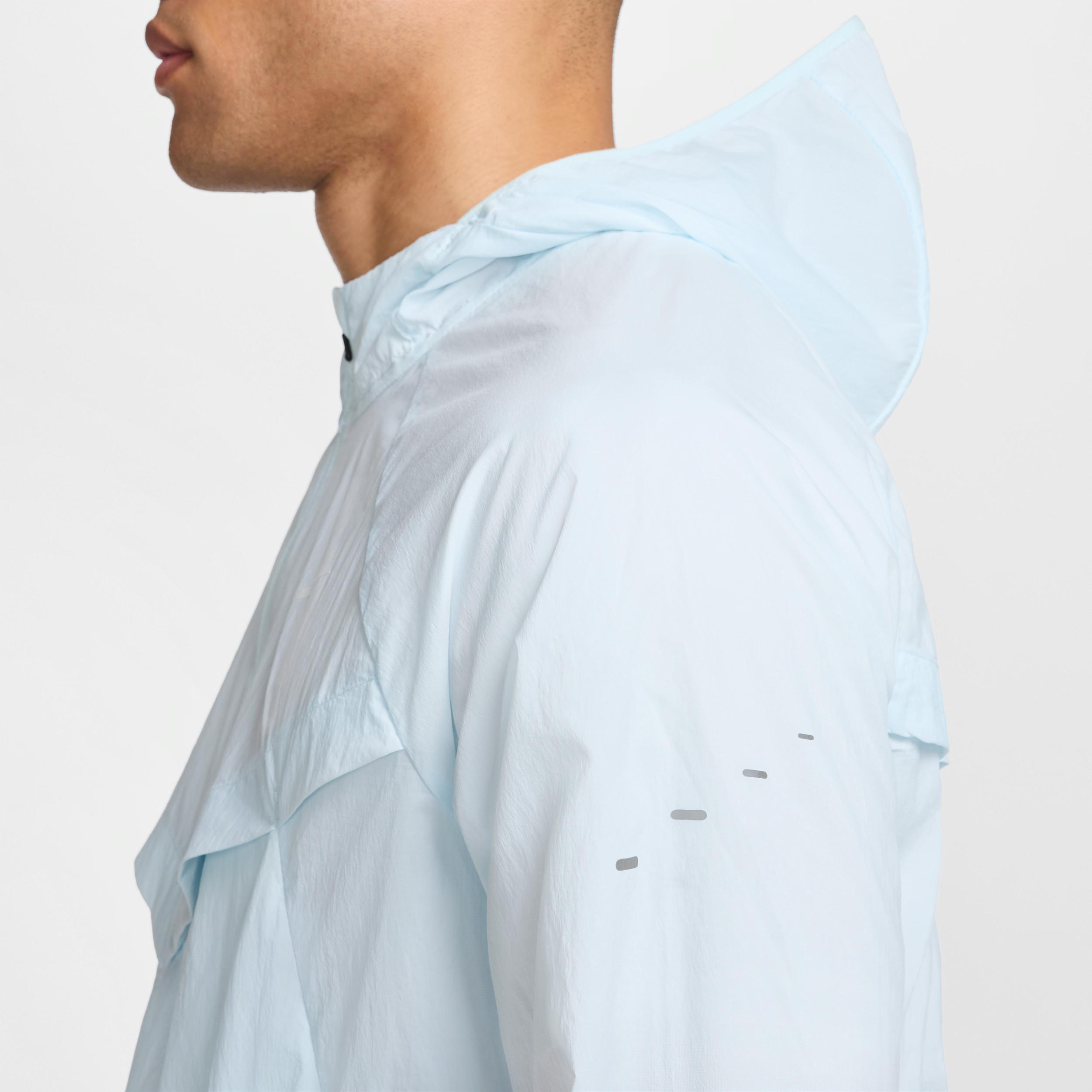 Nike Men's Stride Repel UV Running Jacket Product Image