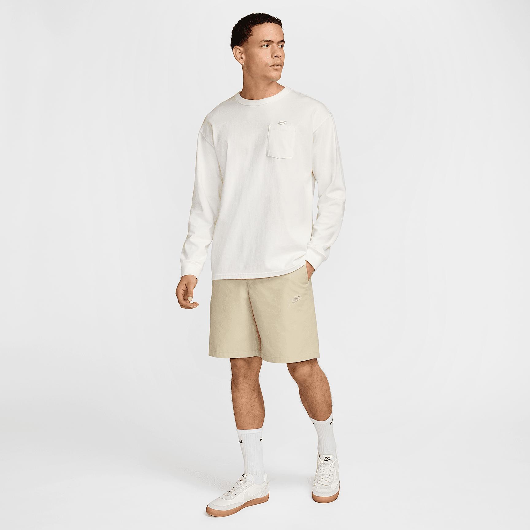 Nike Club Men's Chino Shorts Product Image