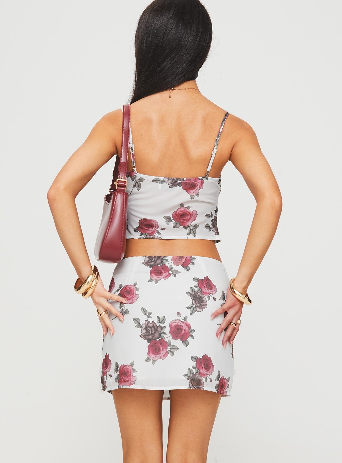 Lyrae Set Floral Product Image