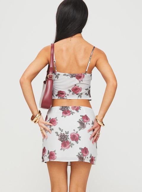 Lyrae Set Floral Product Image