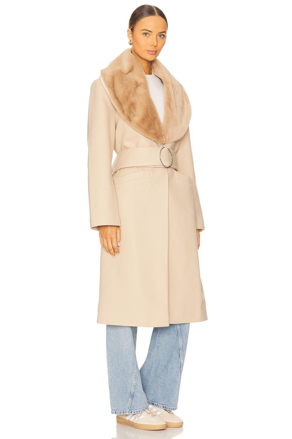 Endless Coat LIONESS Product Image