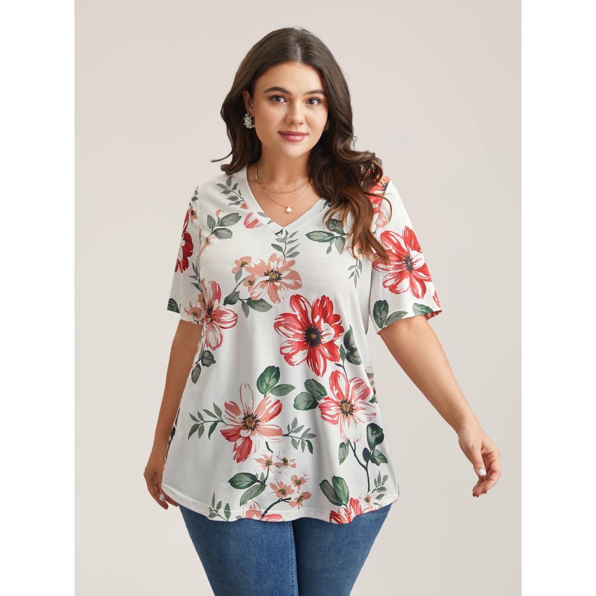 Plus Size Multi-Color Floral Print V-Neck T-Shirt Multicolor Women Elegant Non Natural Flowers V-neck Everyday T-shirts BloomChic 10/M Product Image