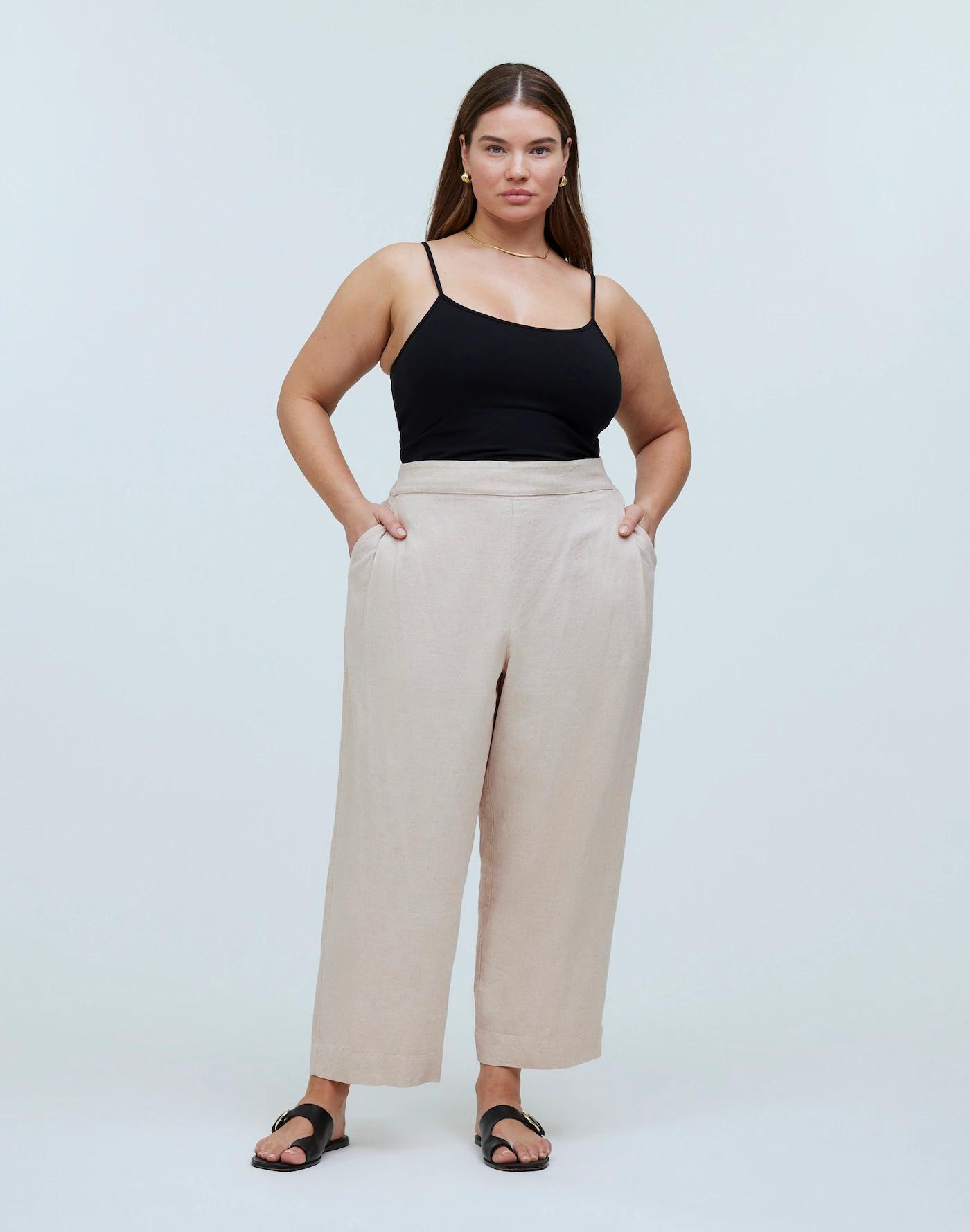 Plus Pull-On Straight Crop Pants in Linen Blend Product Image