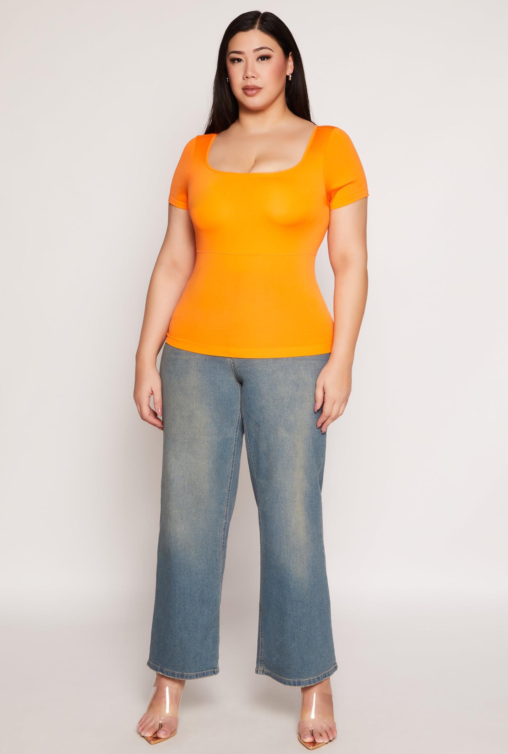 Womens Plus Size Seamless Square Neck Short Sleeve Top Product Image