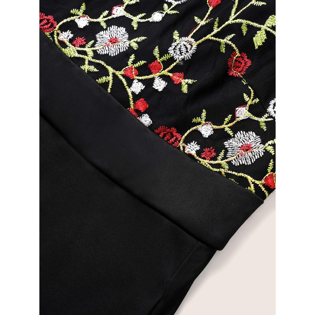Plus Size Floral Embroidered Pocket Mesh Patchwork Dress Black Women Cocktail Non Round Neck Elbow-length sleeve Curvy Midi Dress BloomChic 14-16/1X Product Image