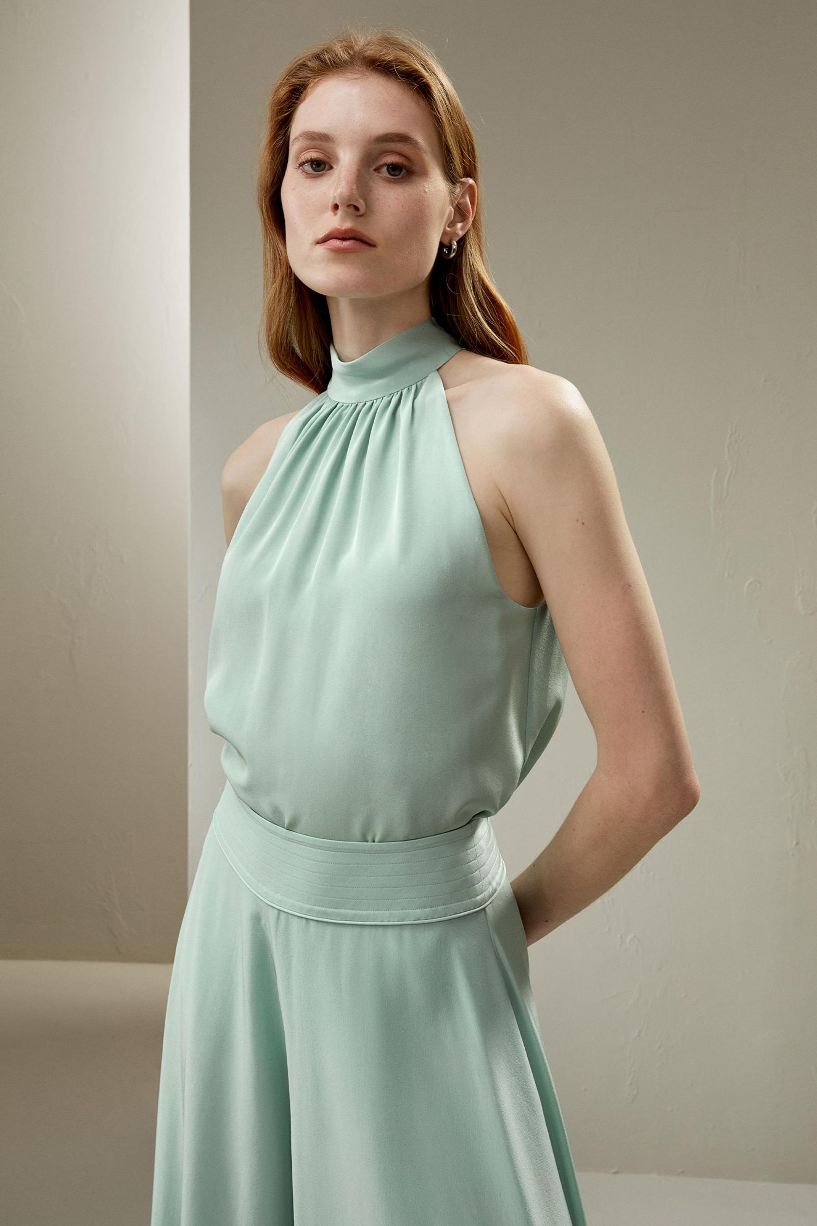 Yasmin Sleeveless Halter Top Product Image