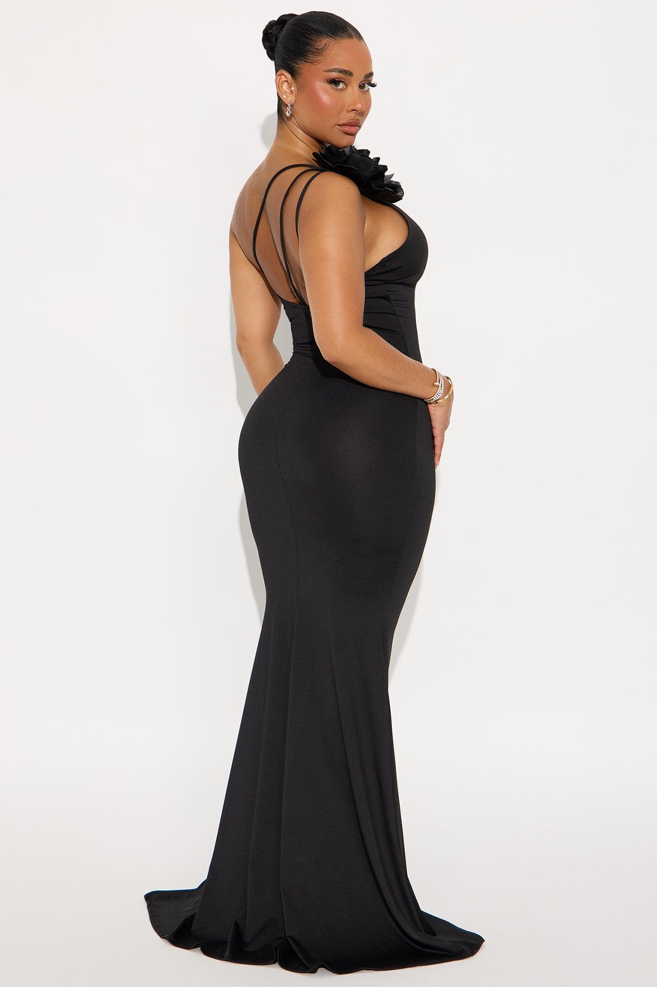 Stacy Flower Maxi Dresses - Black Product Image
