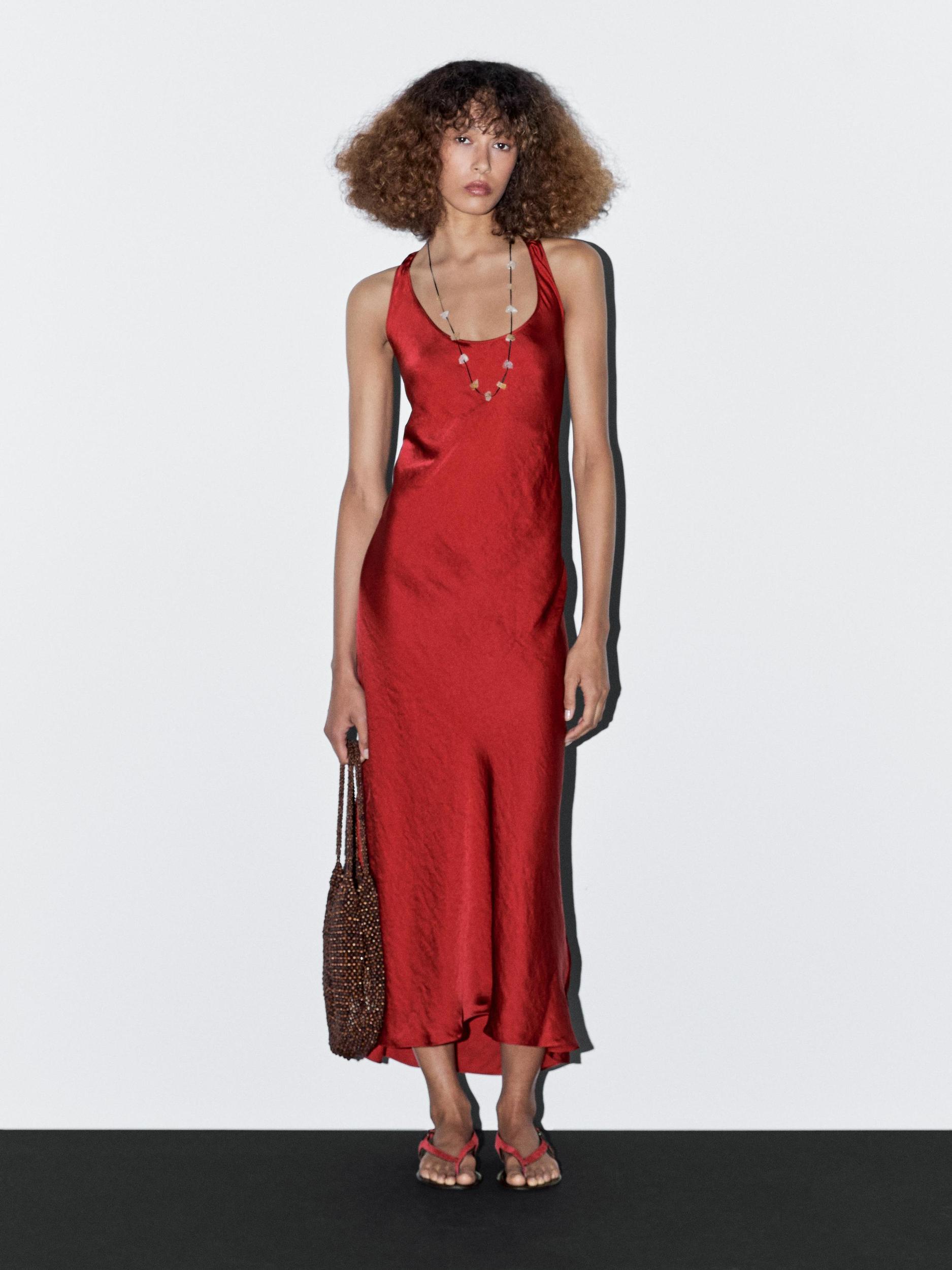 Long satin dress with round neckline Product Image