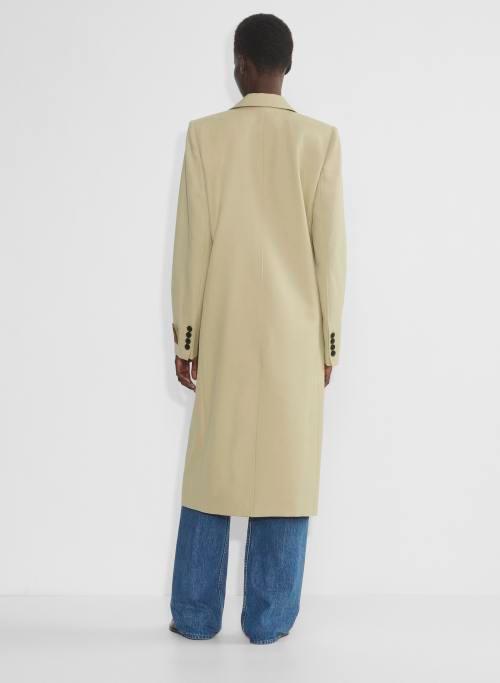 the constant™ coat Product Image