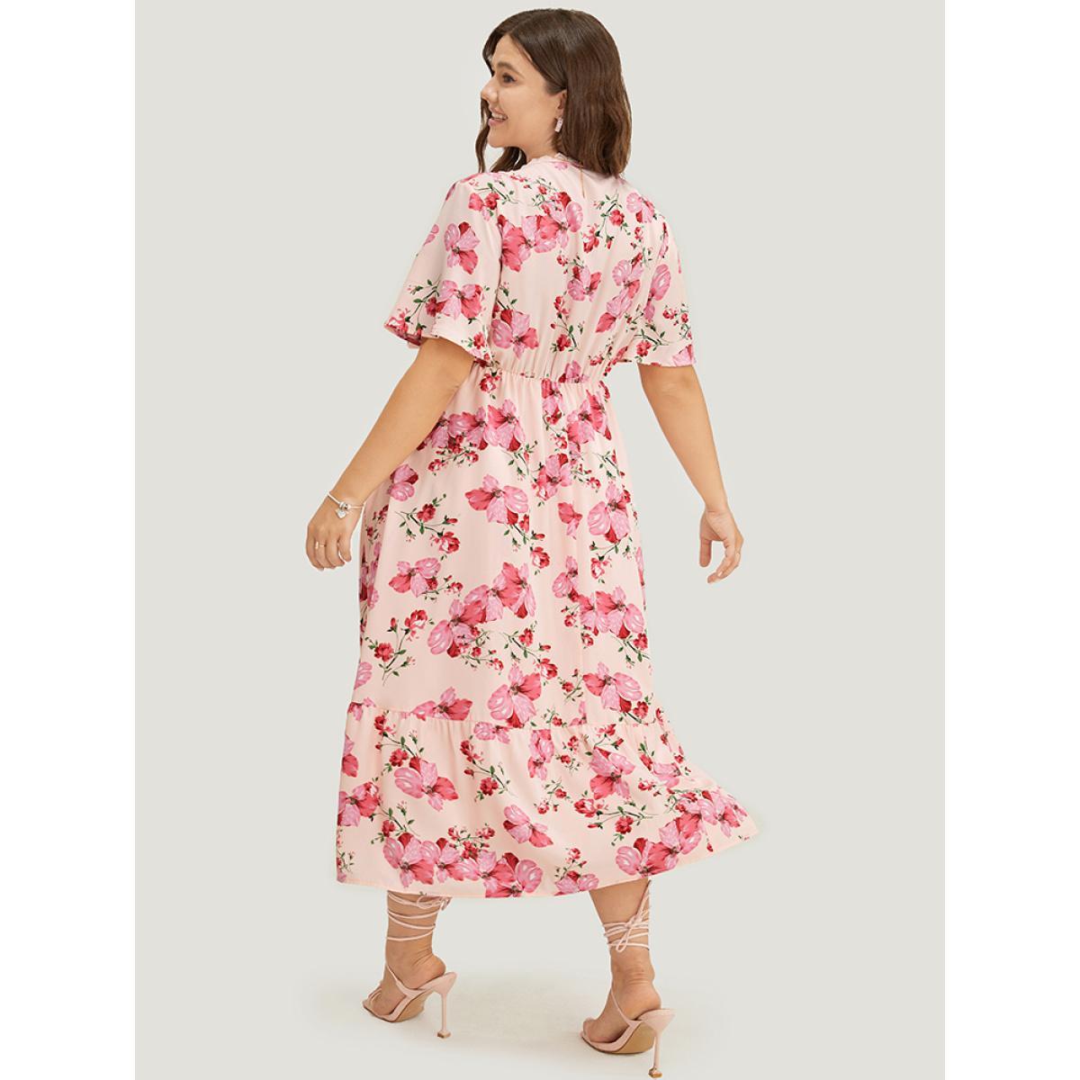 Plus Size Floral Print Lace Pocket Ruffle Hem Empire Waist Dress Pink Women Elegant Pocket V-neck Short sleeve Curvy Midi Dress BloomChic 10/M Product Image
