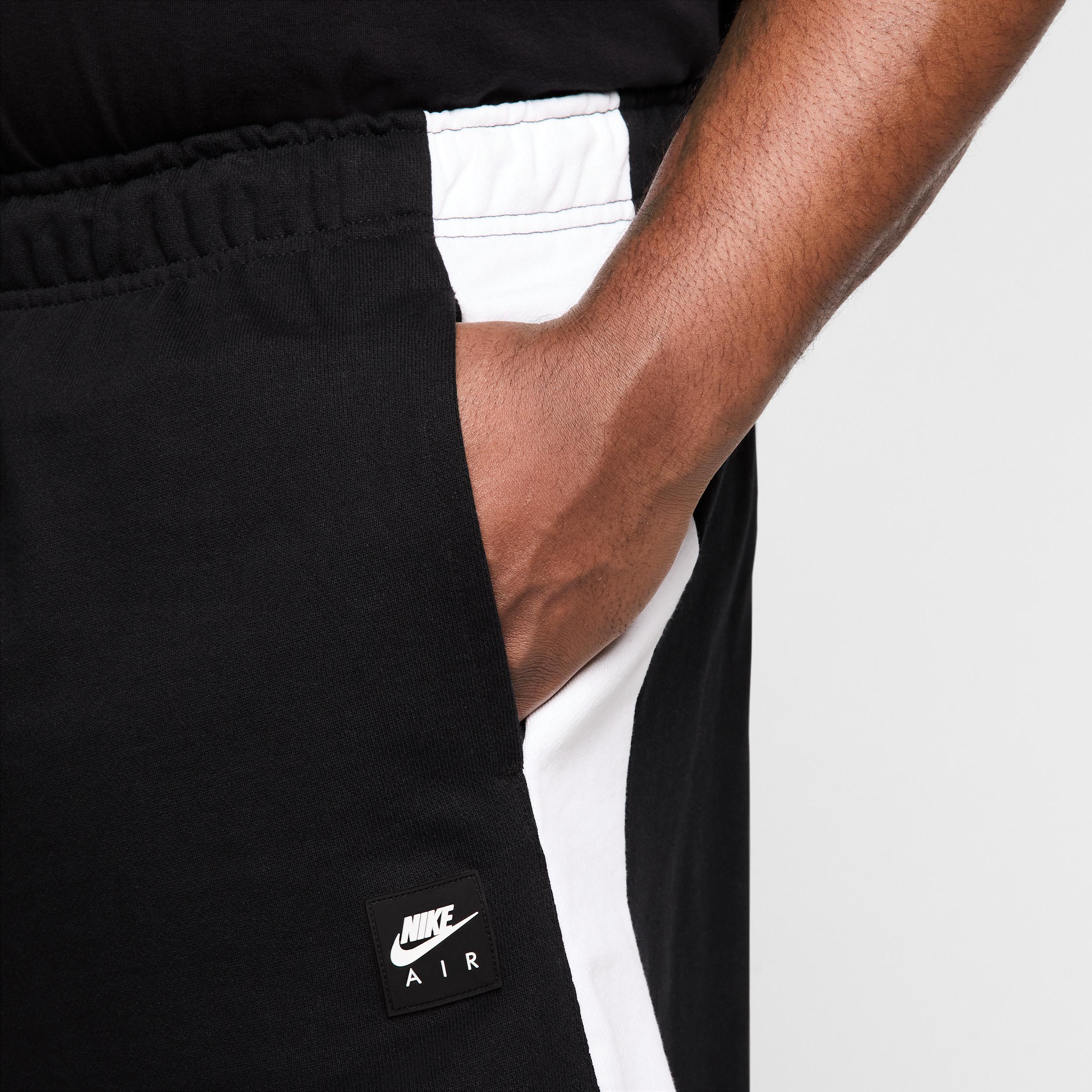 Nike Men's Air Fleece Shorts Product Image