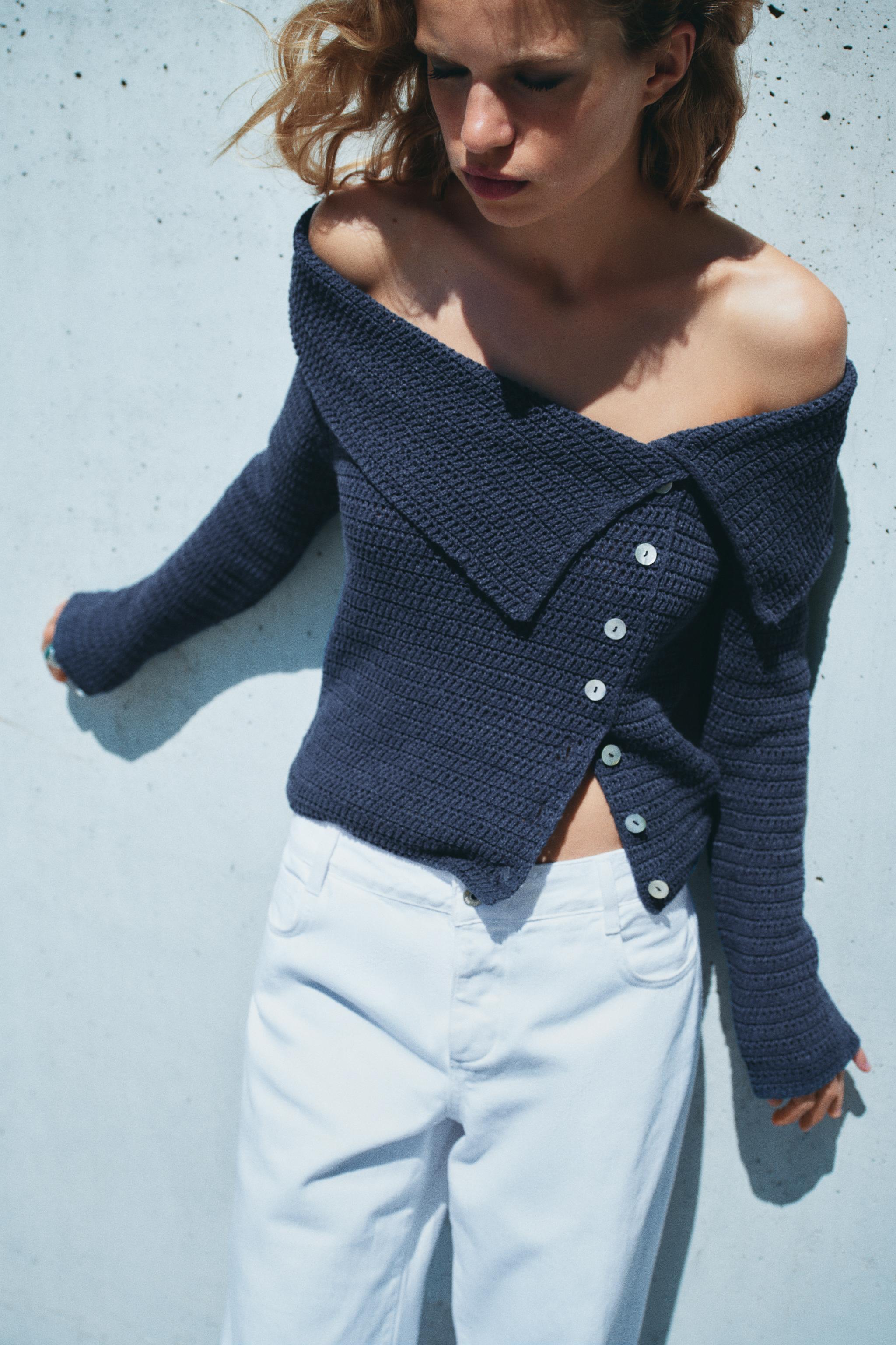 RUSTIC KNITWEAR TOP Product Image