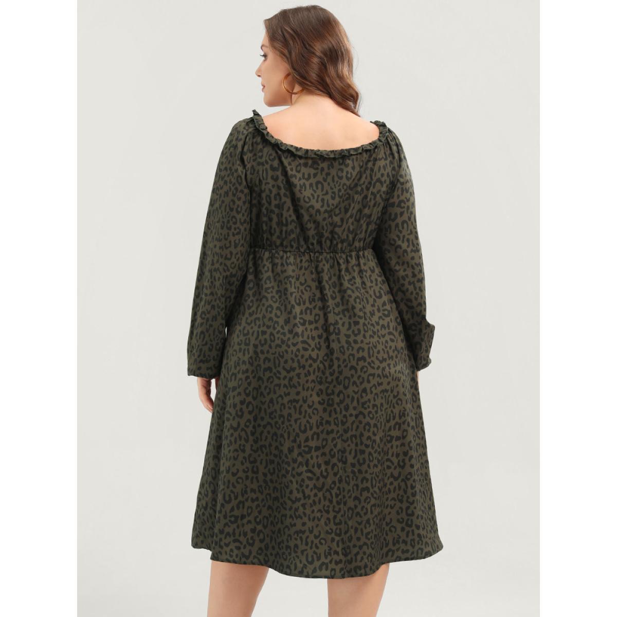Plus Size Leopard Print Square Neck Pocket Puff Sleeve Midi Dress ArmyGreen Women Elegant Square Neck Long Sleeve Curvy Midi Dress BloomChic 28/5X Product Image