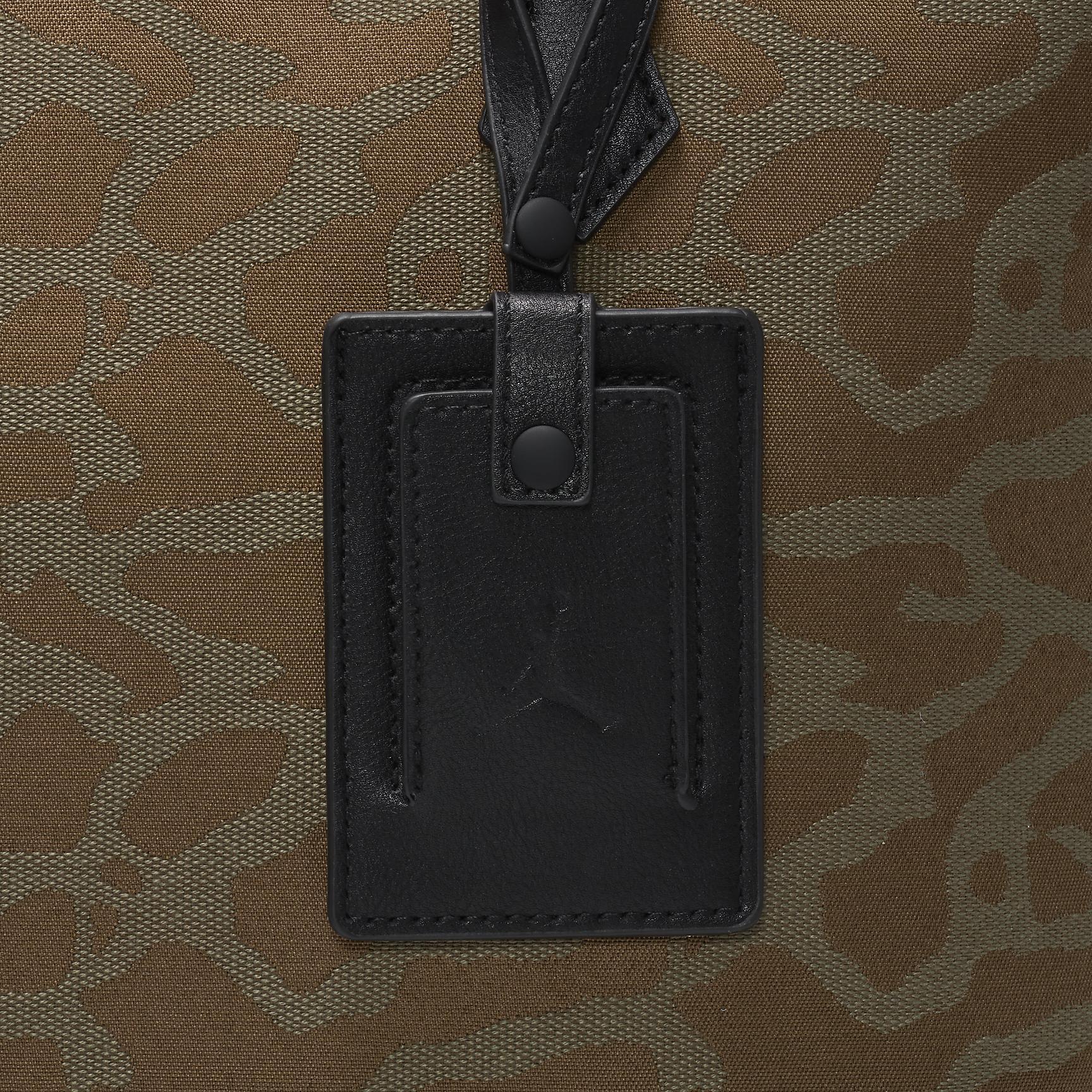 Men's Jordan Icon Tote Bag (17L) Product Image