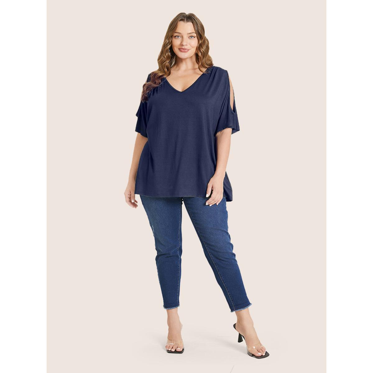 Plus Size Plain Cut Out V Neck T-shirt DarkBlue Women Elegant Cut-Out Plain V-neck Everyday T-shirts BloomChic 22-24/3X Product Image
