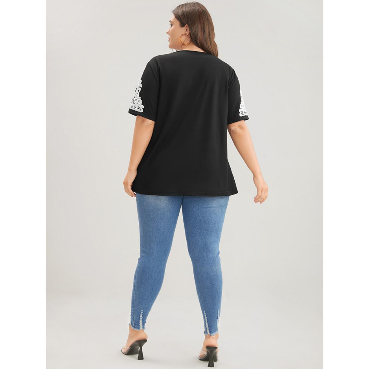 Plus Size Plain Contrast Lace V Neck T-shirt Black Women Elegant Lace Plain V-neck Dailywear T-shirts BloomChic 14-16/1X Product Image