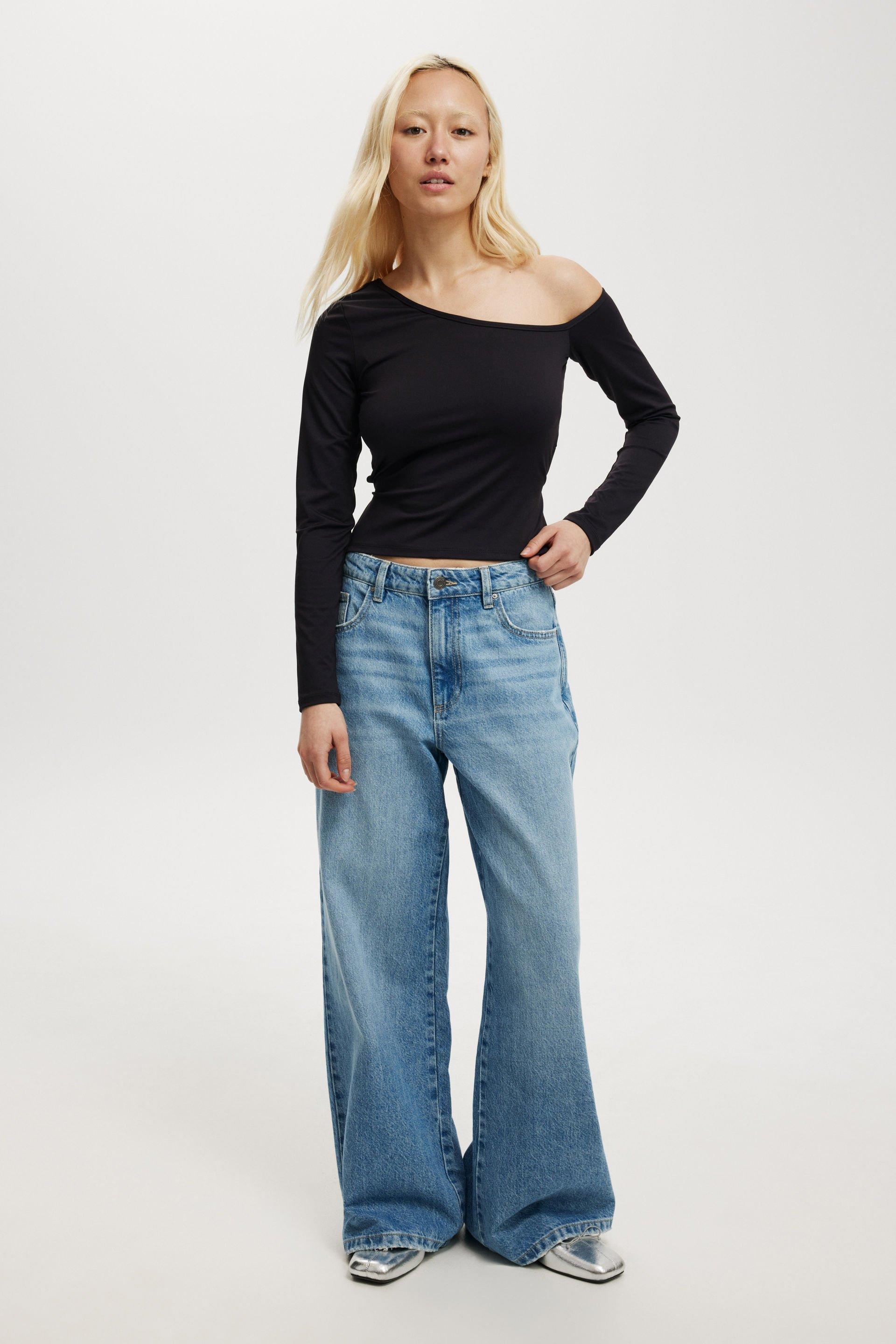 Cotton On Women - Blair Open Back Long Sleeve Top - Black Product Image
