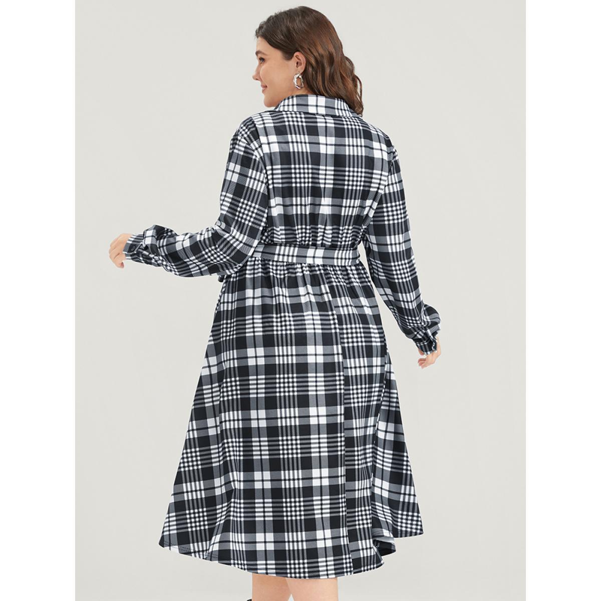 Plus Size Plaid Surplice Neck Lantern Sleeve Pocket Belt Midi Dress Black Women At the Office Elastic Waist V-neck Long Sleeve Curvy Midi Dress BloomChic 28/5X Product Image