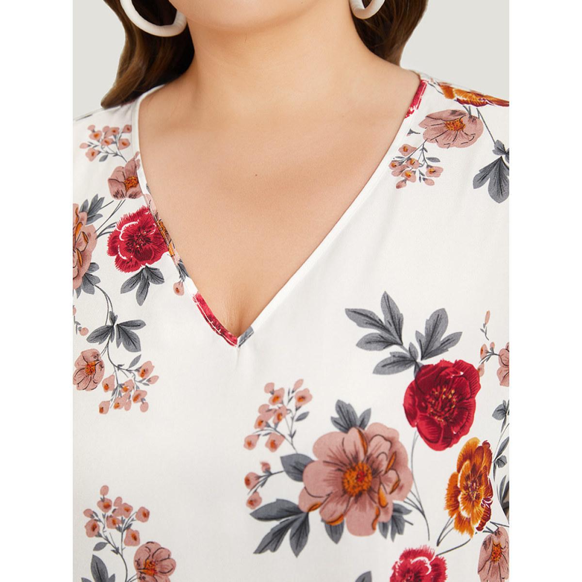Plus Size White Floral Print High Low Hem Flutter Blouse Women Elegant Short sleeve V-neck Dailywear Blouses BloomChic 18-20/2X Product Image