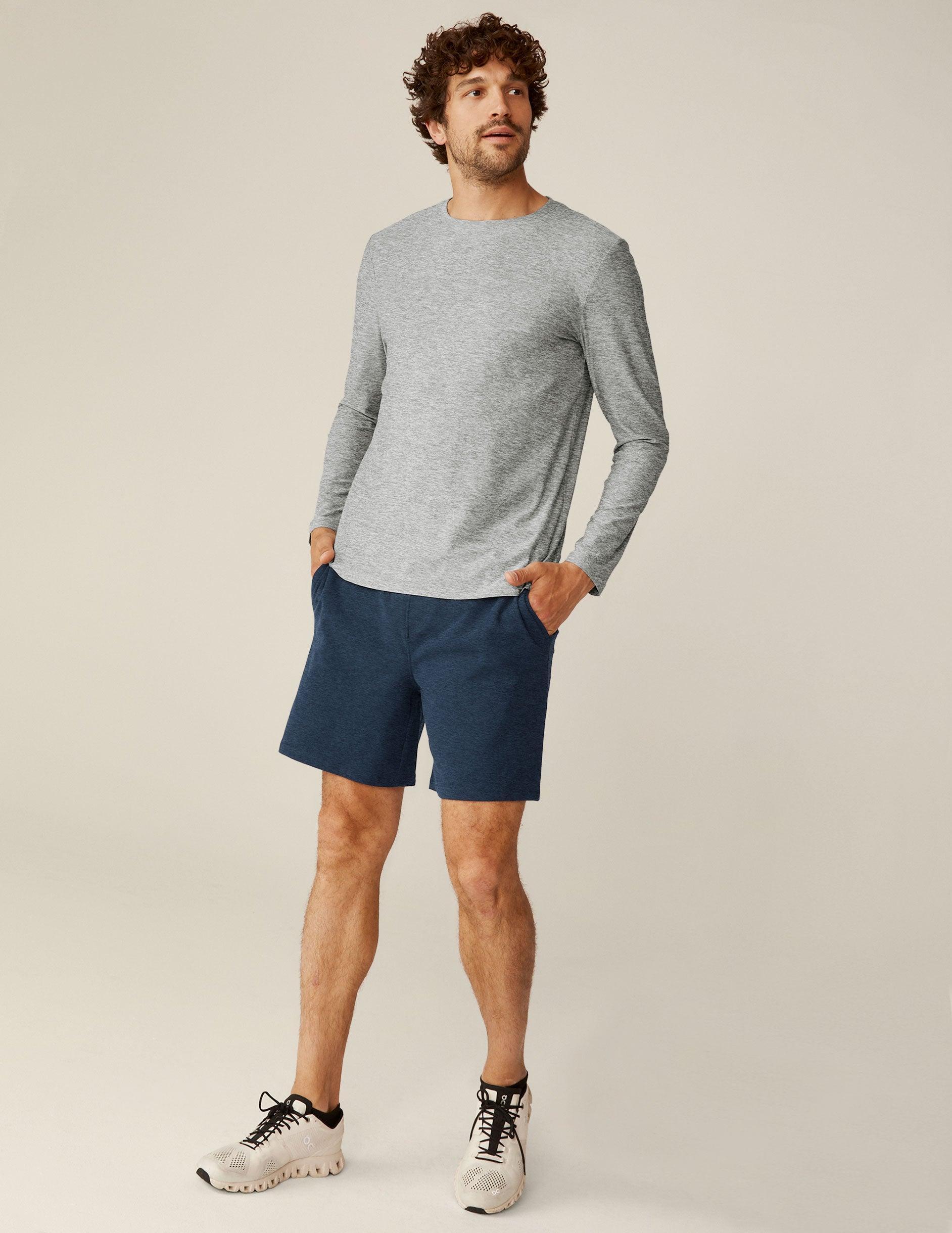Always Beyond Men's Long Sleeve Crew 2.0 Male Product Image