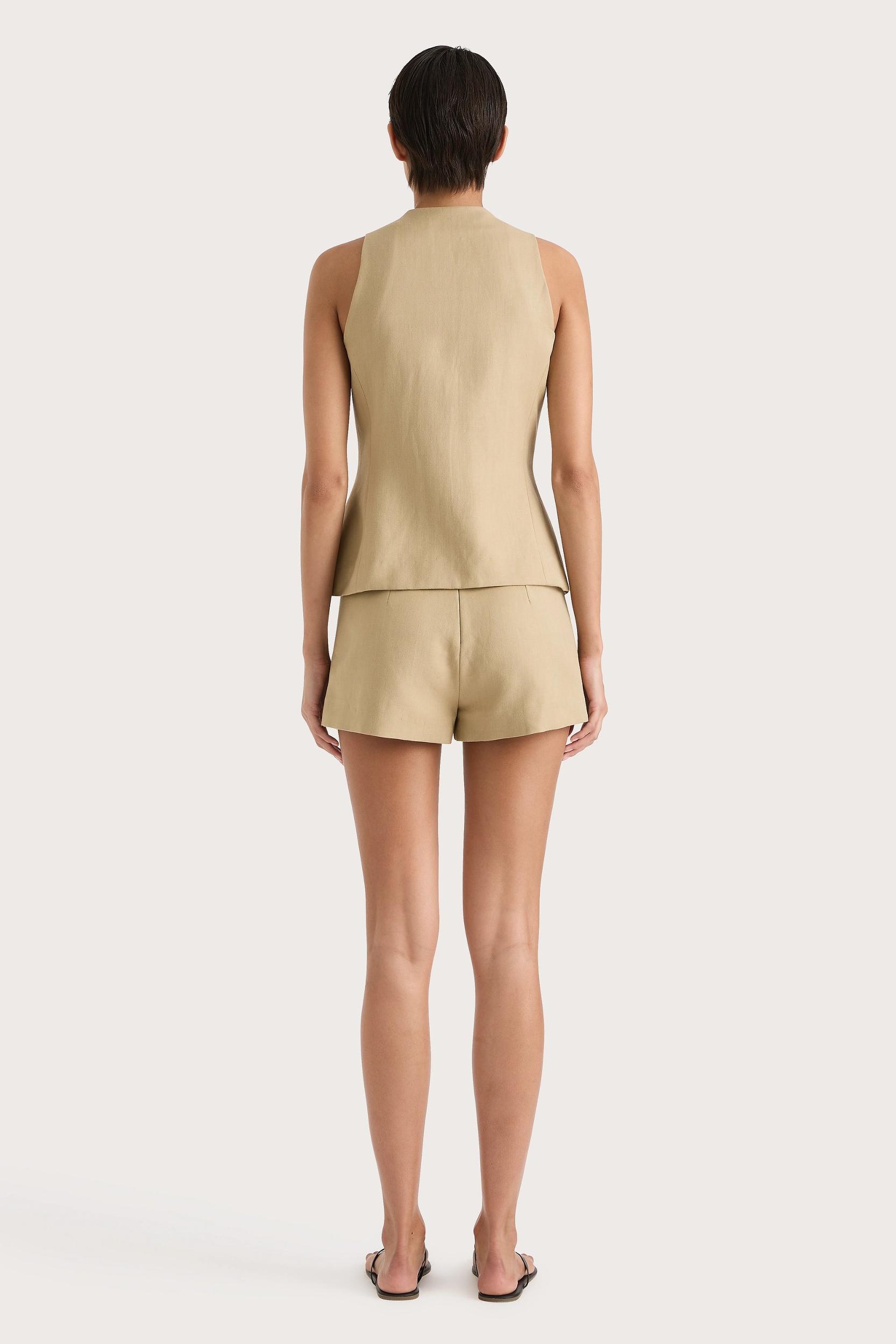 Eveline Vest Caramel Product Image