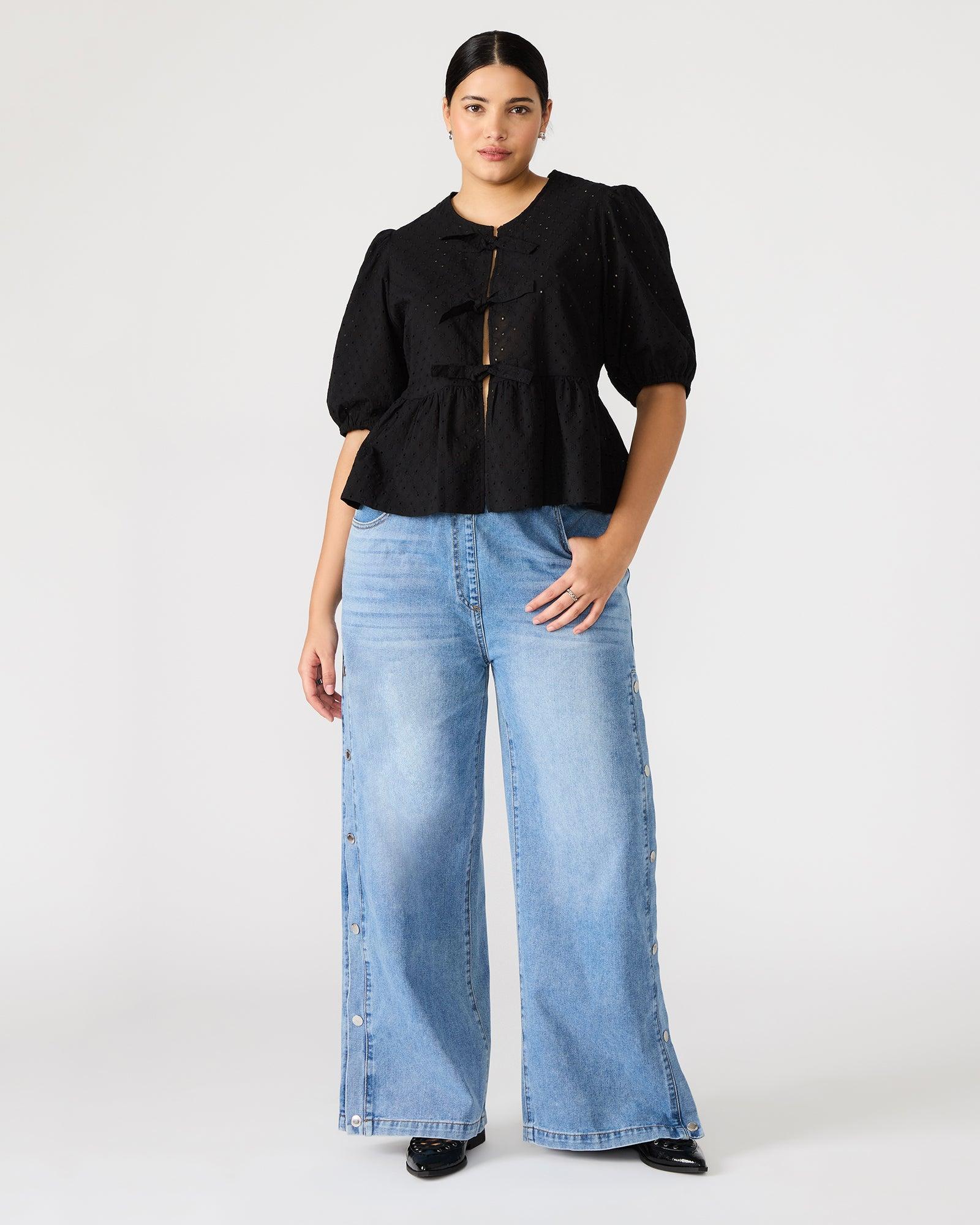 PAULA TOP BLACK Female Product Image