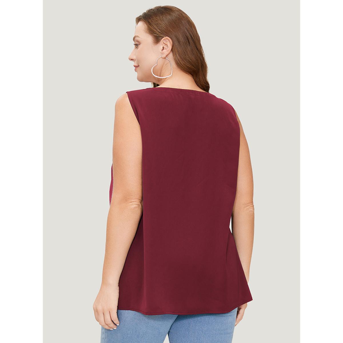 Plus Size Solid Half Zipper Flap Detail Tank Top Women Burgundy Casual Zipper V-neck Dailywear Tank Tops Camis BloomChic 14-16/1X Product Image