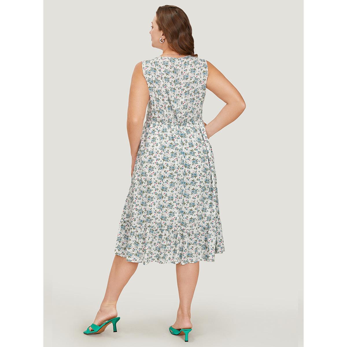 Plus Size Ditsy Floral Ruffles Pocket Empire Waist Crochet Lace Tank Dress WhiteSmoke Women Elegant Gathered V-neck Sleeveless Curvy Midi Dress BloomChic 10/M Product Image