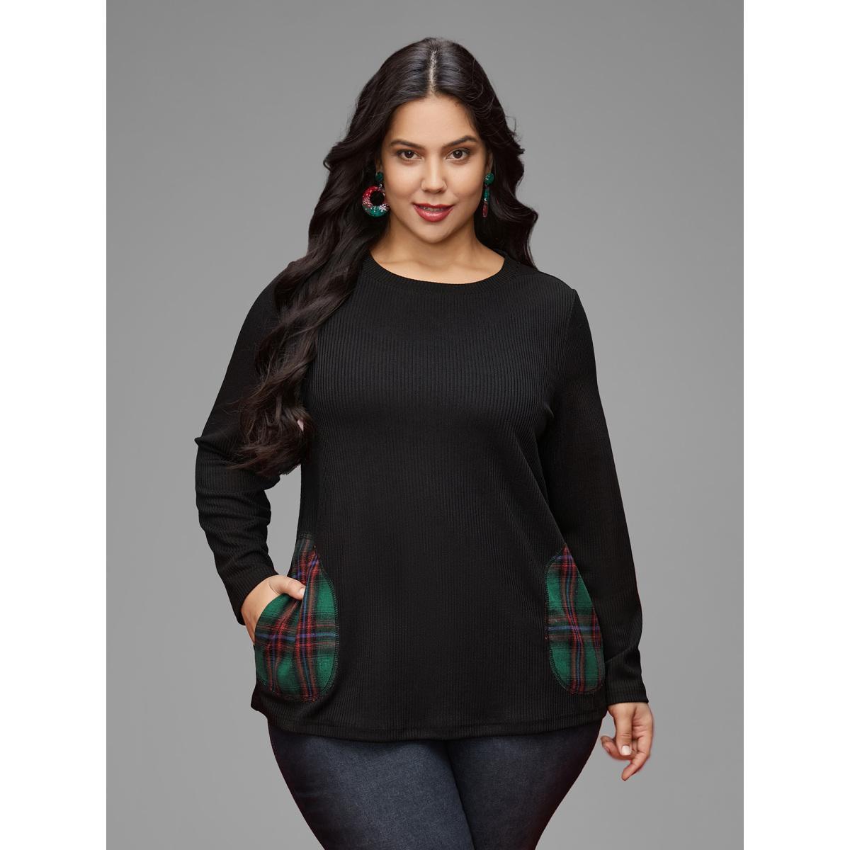 Plus Size Ribbed Contrast Pocket Slim-Fit Tee Black Women Casual Texture Round Neck Everyday T-shirts BloomChic 22-24/3X Product Image