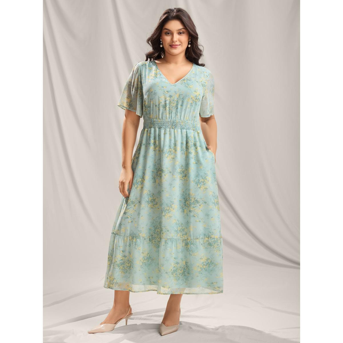 Plus Size Breezy Floral Shirred Pockets Maxi Dress Mint Women V-neck Short sleeve Curvy BloomChic 22-24/3X Product Image