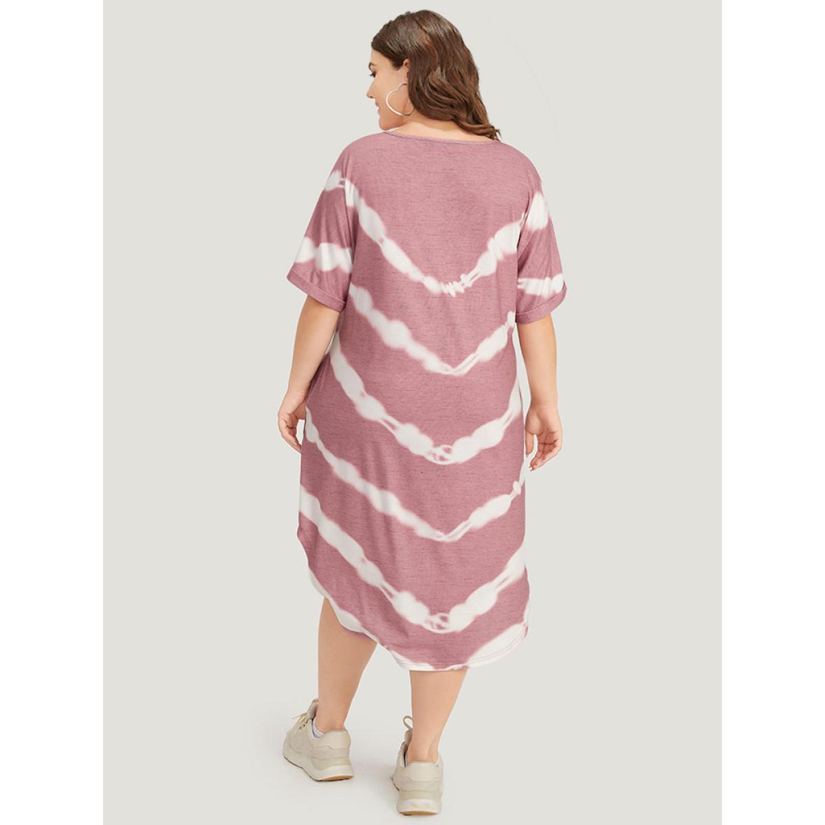 Plus Size Tie Dye Striped Two Tone V Neck Pocket Dress DustyPink Women Casual Tie Dye V-neck Short sleeve Curvy Midi Dress BloomChic 30/6X Product Image