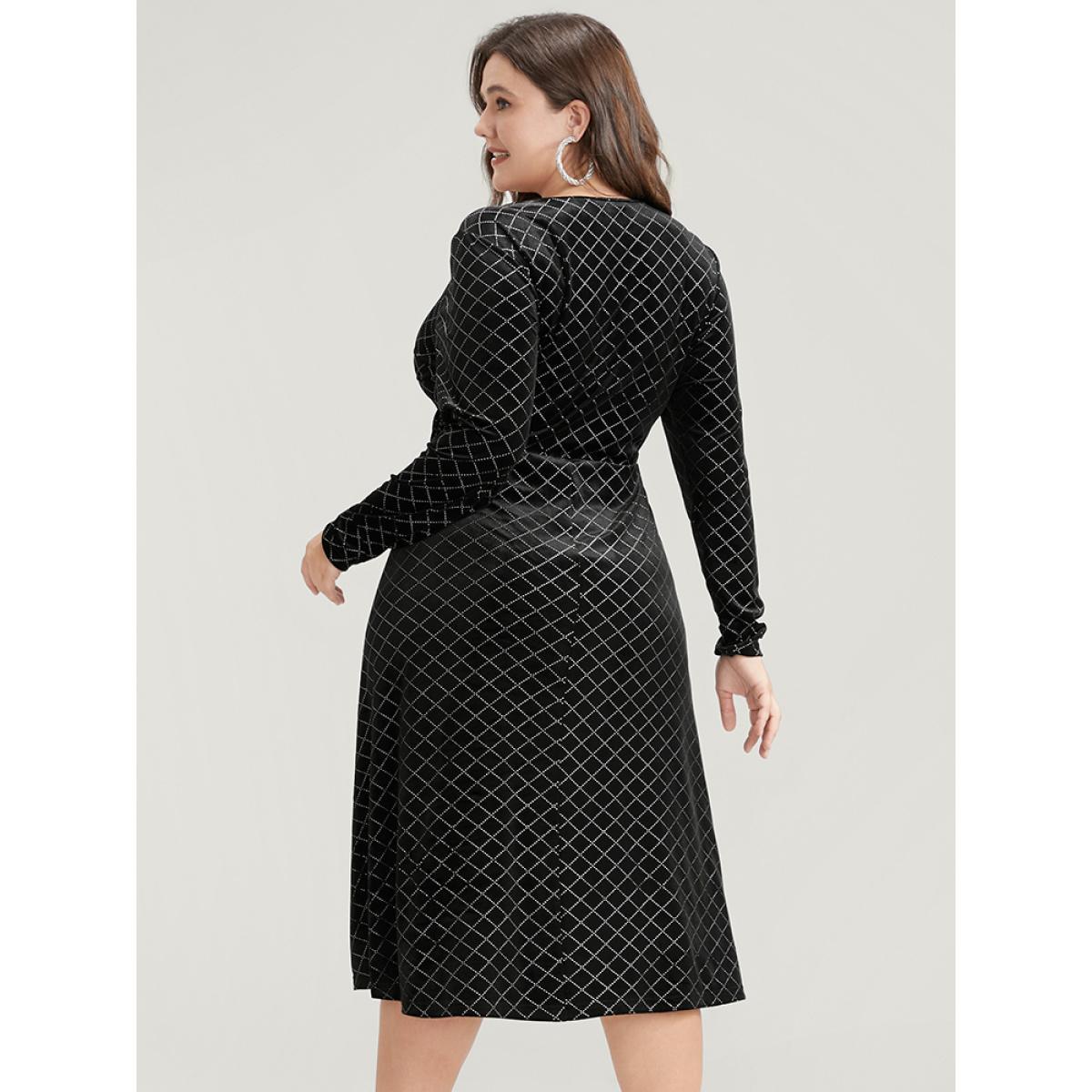 Plus Size Plaid Glitter Mesh Insert Pocket Velvet Dress Black Women Party Velvet Round Neck Long Sleeve Curvy Midi Dress BloomChic 12/L Product Image