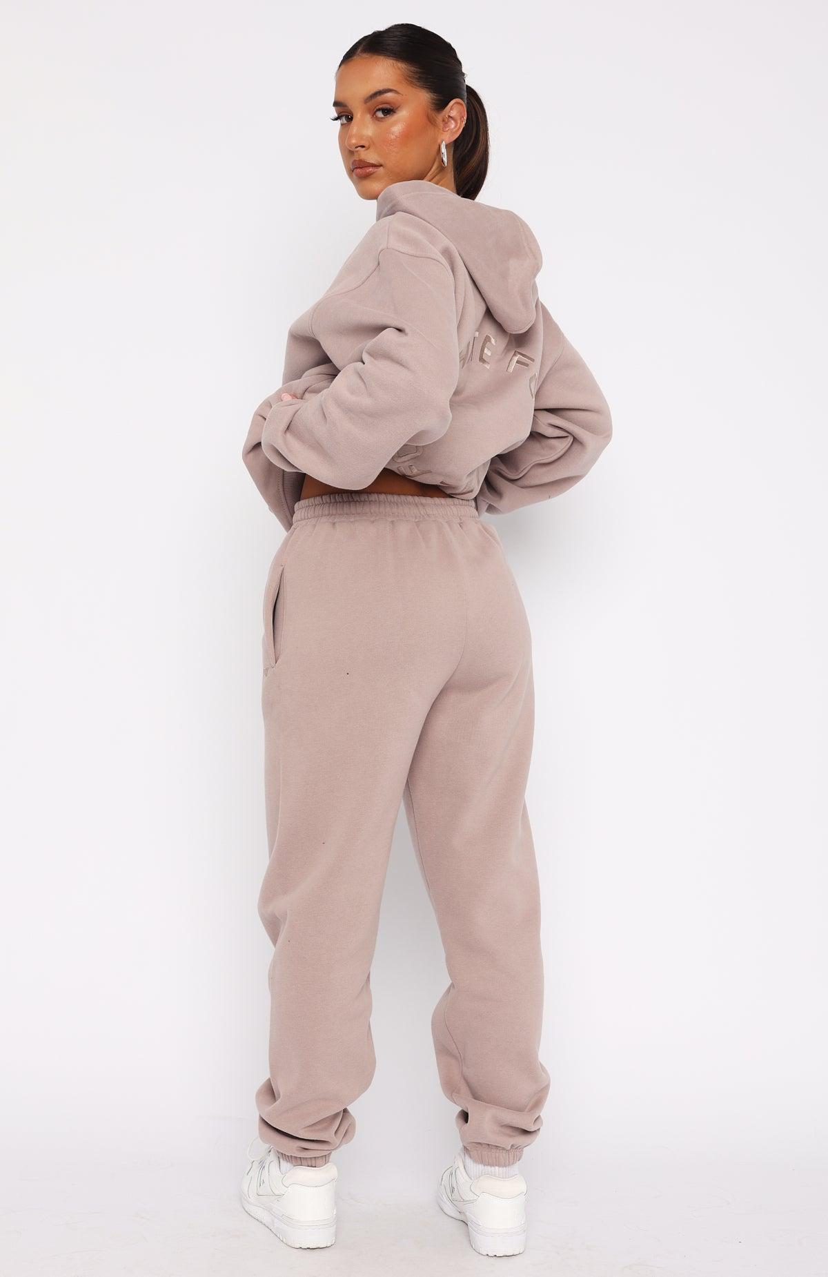 Stay Lifted Sweatpants Cinnamon Product Image