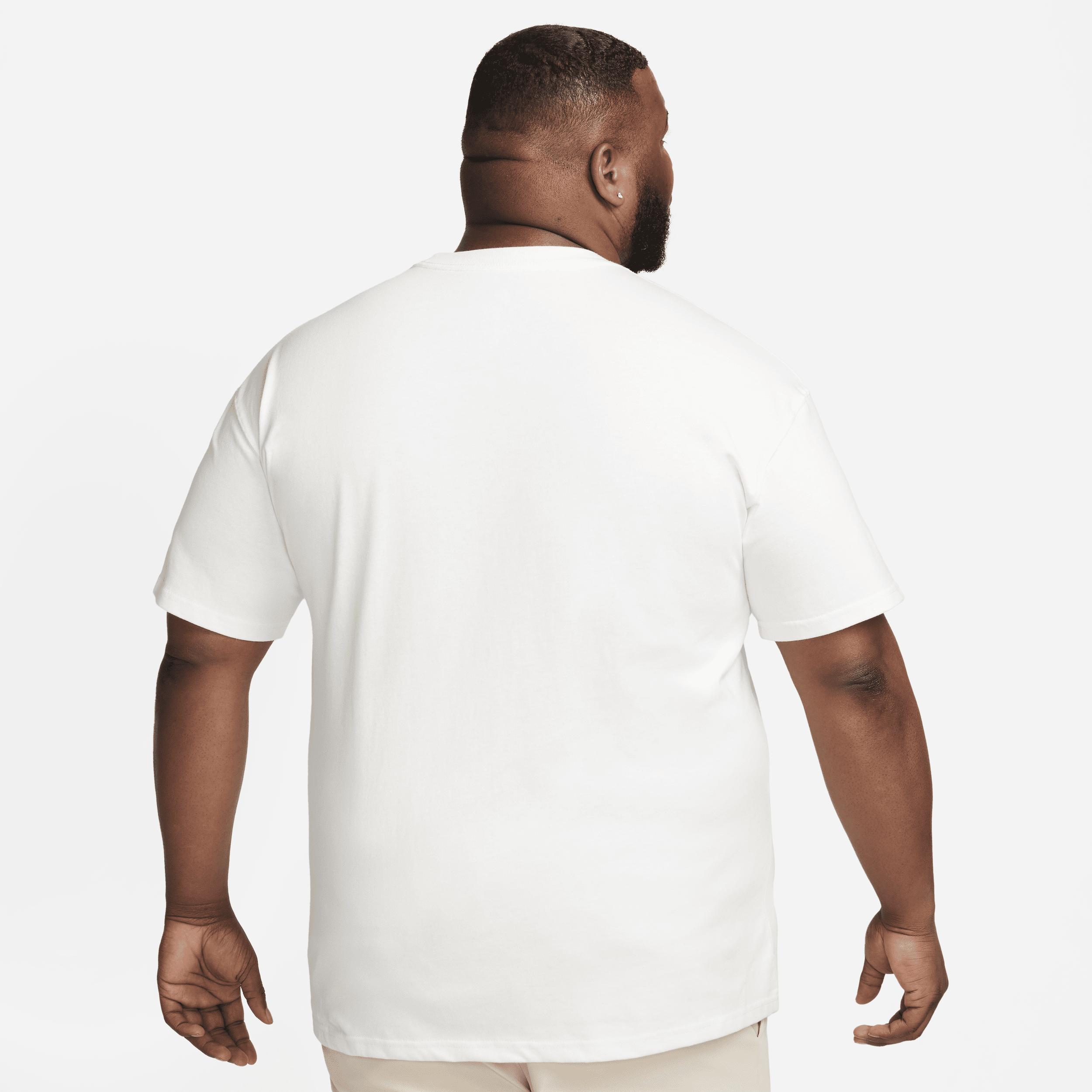 Nike Sportswear Men's Max90 T-Shirt Product Image