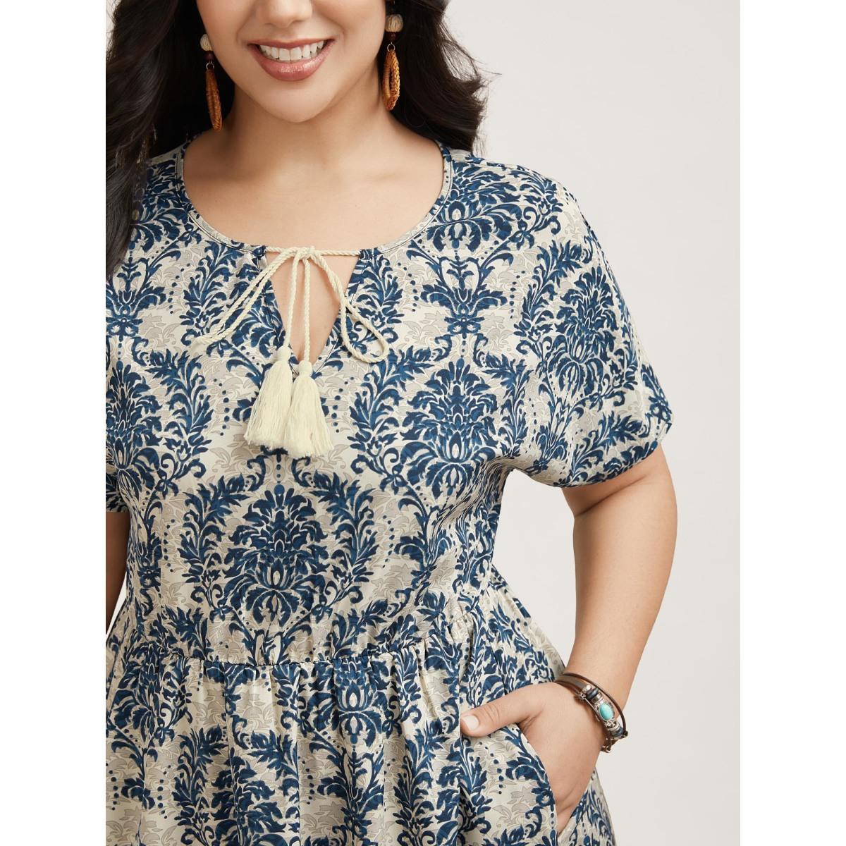 Plus Size Ornate Print Curvy Hem Tied Maxi Dress Navy Women Resort Tie knot V-neck Short sleeve Curvy BloomChic 28/5X Product Image