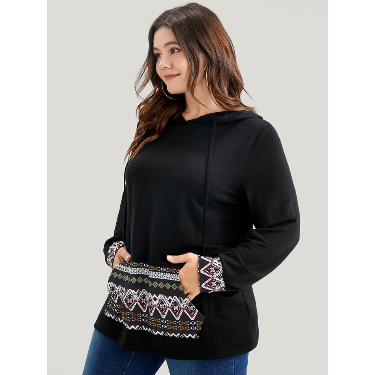 Plus Size Geometric Print Pocket Drawstring Hooded Sweatshirt Women Black Vacation Patchwork Hooded Dailywear Sweatshirts BloomChic 28/5X Product Image