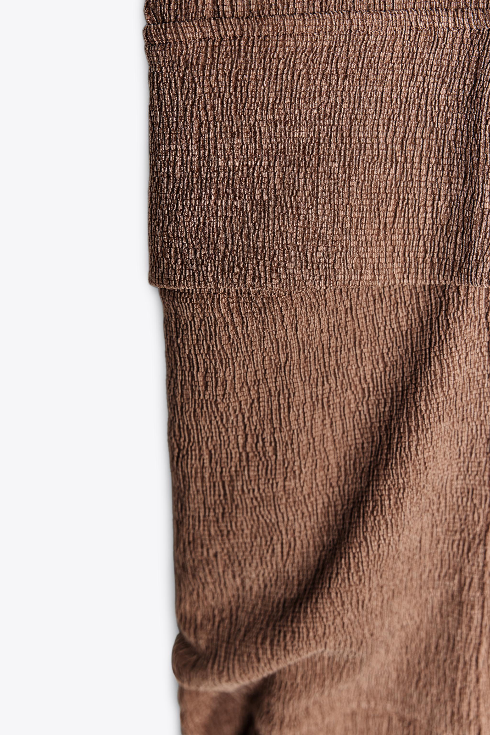TEXTURED CARGO PANTS Product Image