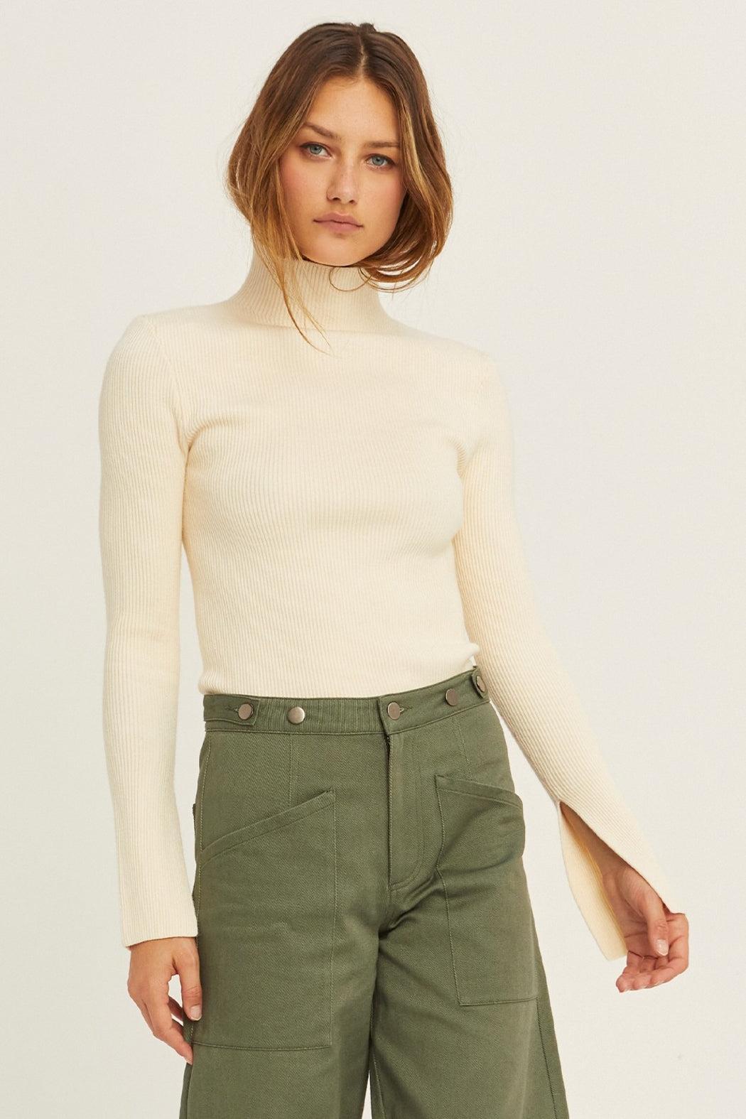 Padded Shoulder Ribbed Sweater Female Product Image