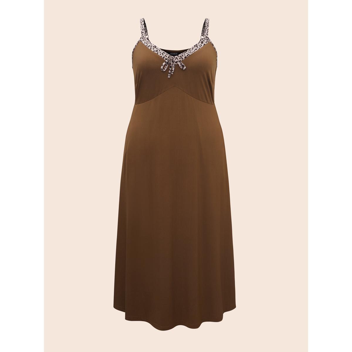 Plus Size Leopard Print Patchwork Ties Cami Dress Browncoffeecolor Women Elegant Tie knot V-neck Sleeveless Curvy BloomChic 22-24/3X Product Image