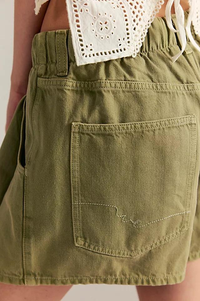 We The Free Clark Pleated Denim Shorts Product Image