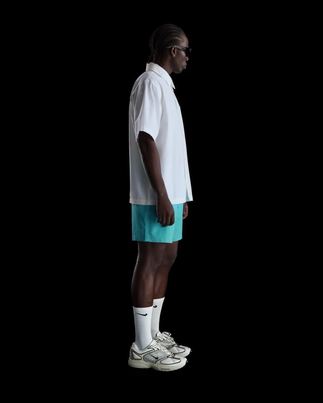 Nike Club Men's Washed Chino Shorts Product Image
