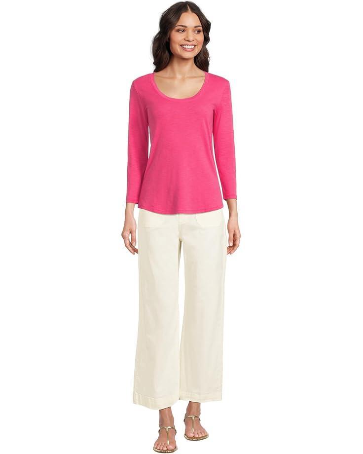 3/4 Sleeve V-Neck Tee with Curved Hem Product Image