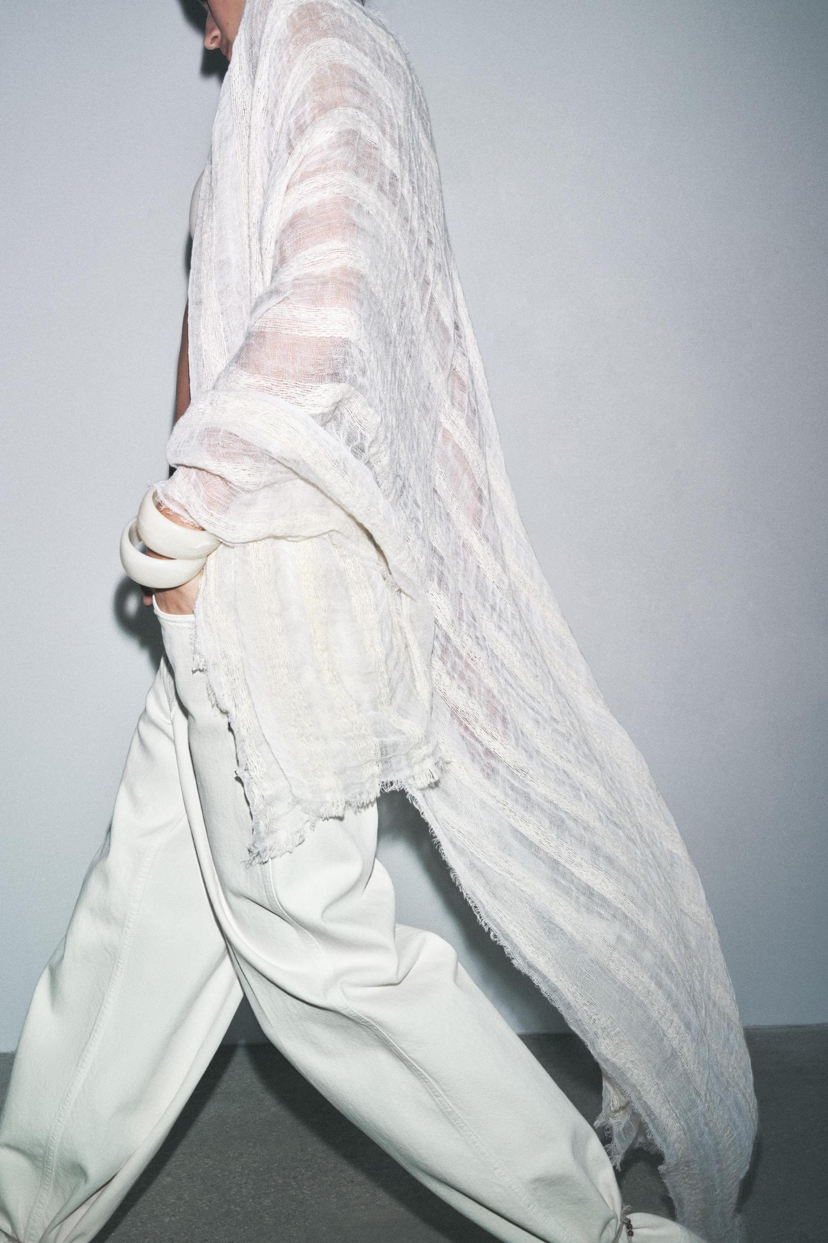 LINEN STRIPED SCARF Product Image
