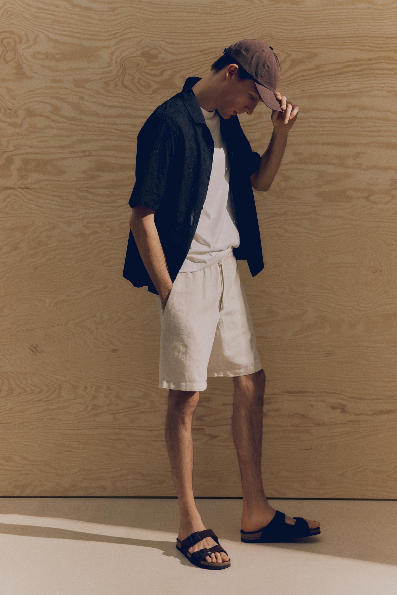 Relaxed-Fit Linen-Blend Shorts Product Image